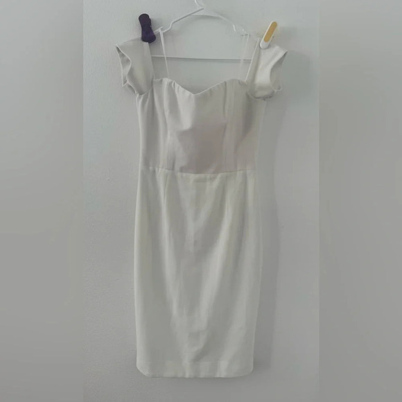 Dress the Population Dresses & Skirts - Dress the Population Bailey Off The Shoulder Sweetheart Bodycon Midi Dress Large